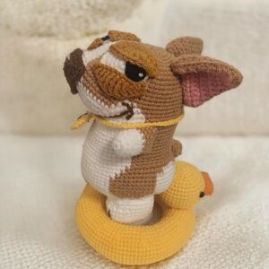 Handmade with my love: Cute Crochet peek doggy
